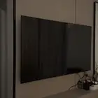 شاشة 65 بوصه