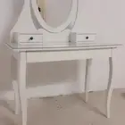 اثاث محل حلاقه