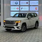 تويوتا لاند كروزر VXR فل كامل خليجي 2025