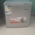 ثلاجة صغير شبه جديدة مباعه