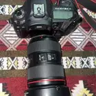 كمره كانون D5 للبيع
