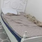سرير خشبي نفر ونص بحاله جيده جدا جدا