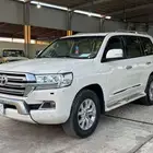 لاند كروزر GXR موديل 2016