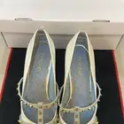 حذاء نسائي للبيع