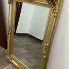 للبيع مراية جدارية