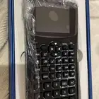 حاسبه للمساعدة تقدر تضيف صور و مقاطع