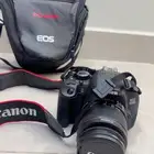 للبيع كاميرا كانون EOS 650D