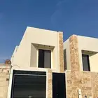 فيلا  بناء شخصي (موقع مميز على مرفق حكومي مسجد)بحي التحليه