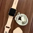 ساعه أبل واتش الإصدار الخامس مع شاحن اصلي