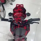 سكوتر للبيع نظيف مع ملحقاته