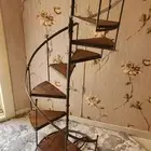 درج دائري ديكور من الحديد