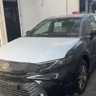 كامري 2025 اسود ستاندر بنزين