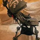 عربة اطفال تدخل الطياره