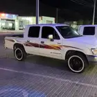 هايلوكس 2004 نظيفه