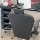 كراسي مشغل او حلاق