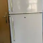 ثلاجه للبيع