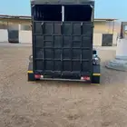 عربة لنقل الخيول