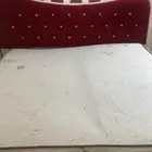 غرفه نوم مكونه من سرير ودولاب ب200