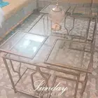 طاوله ضيافه مع اربع قطع خدمات