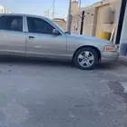 مطلوب فورد نظيف بسعر مناسب