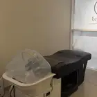 سرير مساج وغسيل الشعر