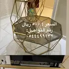 طاولة قهوه وطاولة تلفزيون