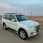 للبيع جيب باجيرو 2016 فل كامل 3800