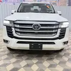 لاند كروزرGXR L4 بنزين 2025