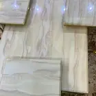للبيع طوايل رخام مستخدمه نظيفه اربع 4 خدم