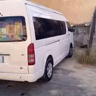 للبيع باص تويوتا موديل 2006
