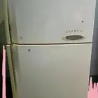 ثلاجه مقاسها كبير للبيع