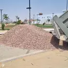 خرسانه حمراء لفرش الاستراحات والحدائق كل الاحجام موجوده