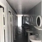 كونتينرات وبركسات