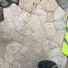 مقاول حجر طبيعي وجميع انواع القصات وتخريم الصخور