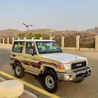 للبيع جيب ربع 2011 بدون مكينه يحتاج توضيب او تغير مكينه