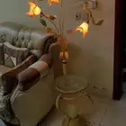 طاولة خدمة زجاج مع إضاءة جميلة جدا