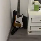 للبيع عدة موسيقية كاملة   جاهزة للعزف قيتار بيز