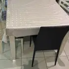طاولة طعام