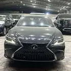 لكزس es350 موديل 2021 عداد 99 ألف كيلو