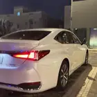 نوع السياره لكزس ES300 h