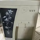 للبيع براده صغيره ومكيف LG 12 وحده وفلتر ماء 7 مراحل