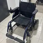 كرسي متحرك كهربائي