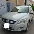 volkswagen tiguan 2012