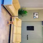 صالون رجالي للتأجير