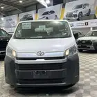 تويوتا باص هايس بضاعة سقف منخفض 2026 قير عادي ديزل. سعودي