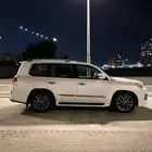 للبيع جيب لكزس 2015 فل كامل مالك اول