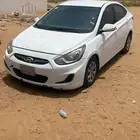 اكسنت 2014 قير عادي مجدده ومفحوصه ماشيه 400 وكسور