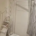 استاند تعليق ابيض