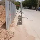 سور مشاريع مقاولات خشب حديد بنر استيكر لوحات ديكورات كلادين