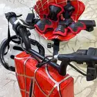 اسكوتر مع ملتزماته مستخدم نضيف